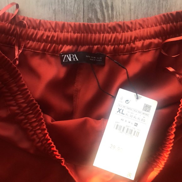ZARA Satin cargo shorts - Picture 4 of 4
